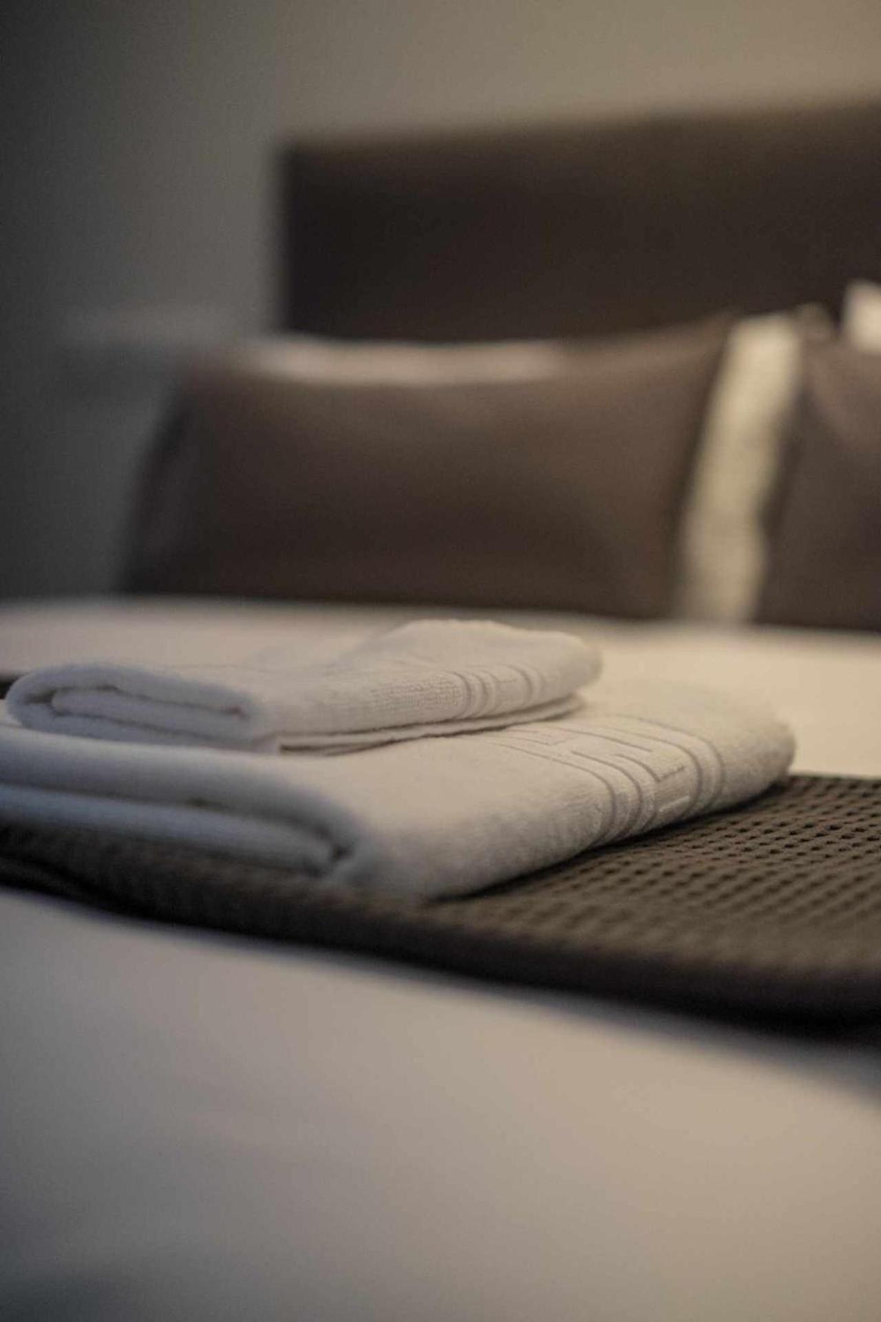 Apartamento Presidente 3 Seville Luaran gambar